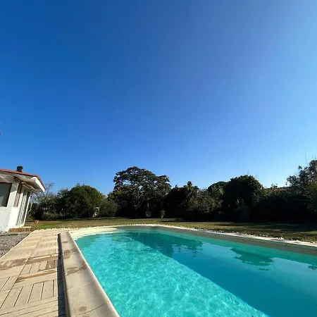 Ferienhaus Avec Piscine, 10 Couchages, Proche Plages, Terrain Clos Et Parking A - Fr-1-732-60